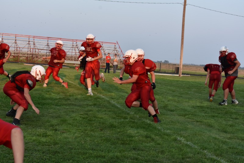 Quinter Schools Bulldogs Gear Up to Kick Off New Season
