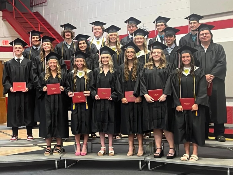 Quinter Schools QHS Graduates 19